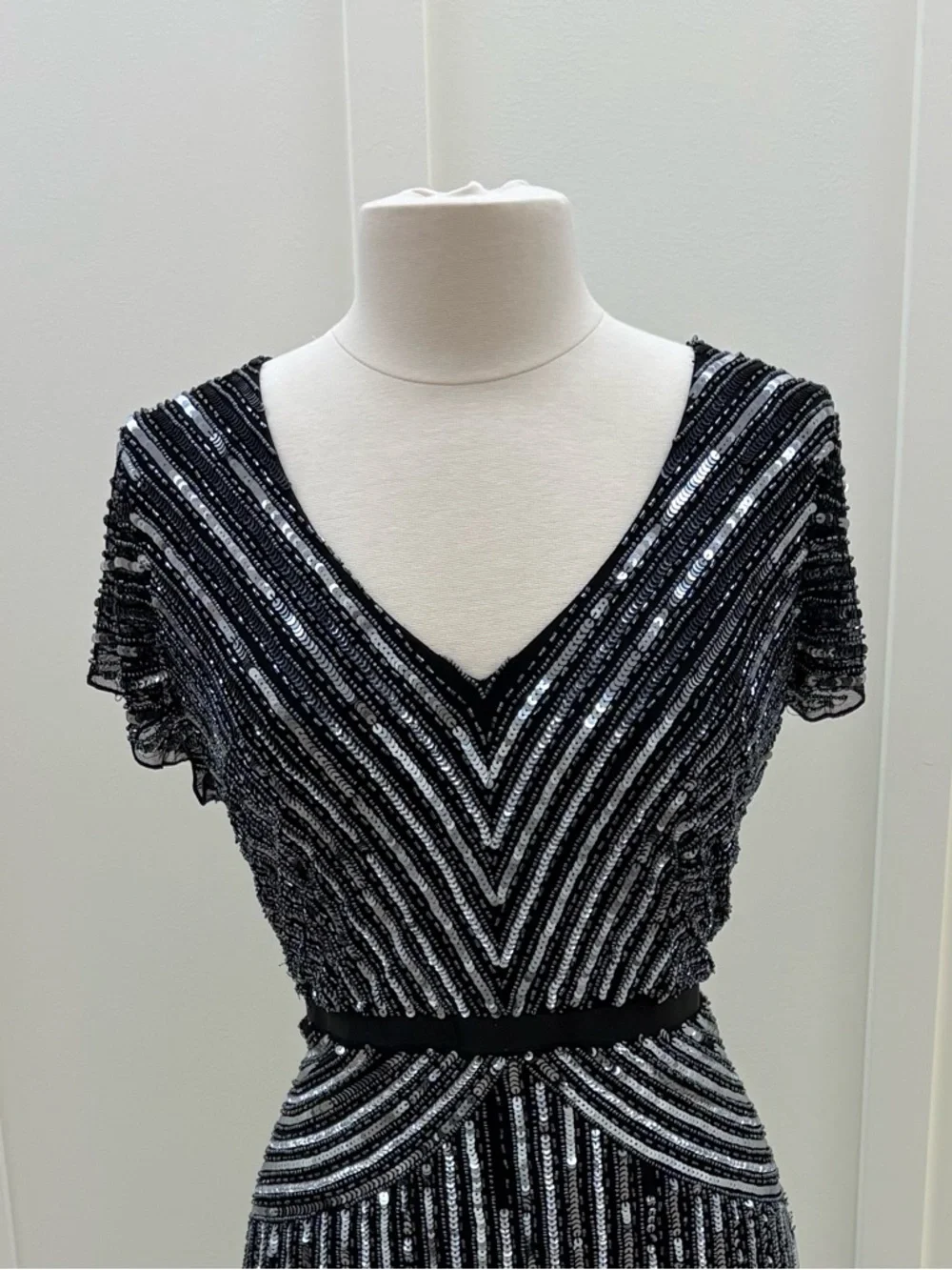 Adrianna Papell Black and Silver Sequin V-Neck Maxi Dress - Picture 3 of 4